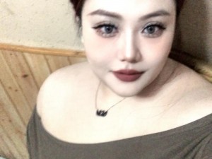 BBW 丰满大肥奶肥婆小说，带你体验前所未有的视觉盛宴，感受丰满女性的独特魅力